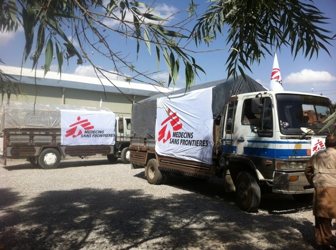 국경없는의사회 트럭들은 시급히 필요한 의약품과 의료 물품을 카불에서 쿤두즈까지 운반한다. ©MSF