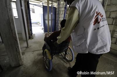 이들리브주의 국경없는의사회 병원 ©Robin Meldrum/ MSF