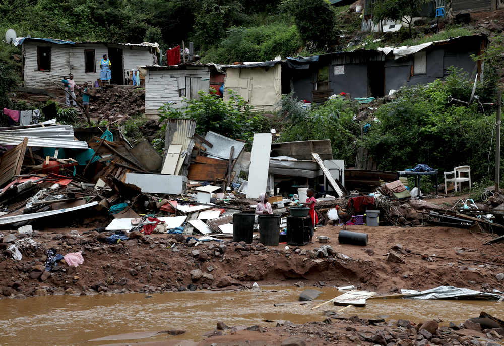 남아프리카공화국 콰줄루-나탈 지역에서 발생한 홍수로 무너진 집. ©Sandile Ndlovu 
