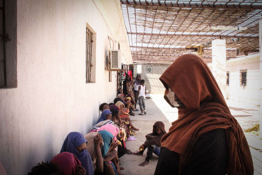 구금센터에 있는 여성들과 아동들 ⓒSara Creta/MSF