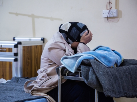 이라크: 모술 서부에서 온 수천 명의 부상자와 환자들