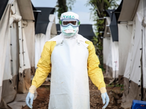 콩고민주공화국: 에볼라 대응 – 기존 방식을 보완하는 시험 치료제
