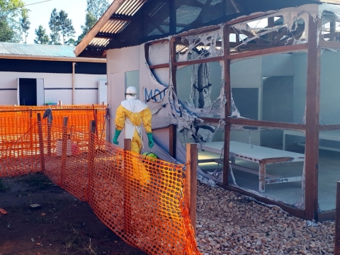콩고민주공화국: 국경없는의사회 에볼라 치료 센터 피습